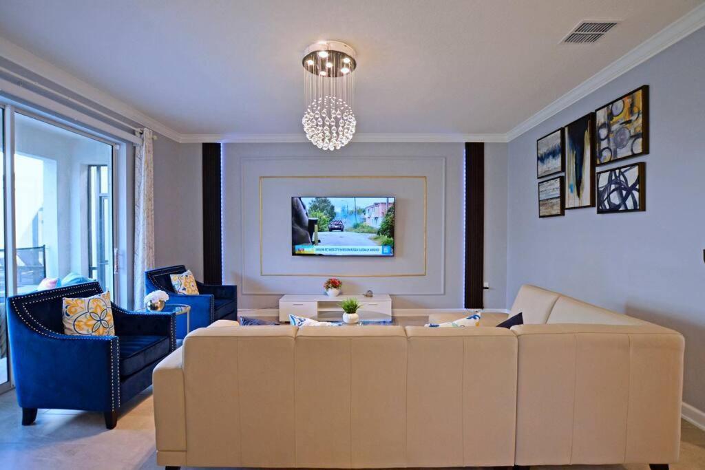 Villa Amazing 6br @ Storey Near