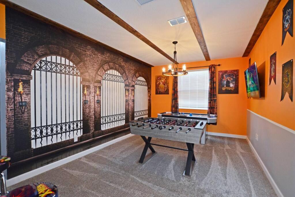 Amazing 6br @ Storey Near Villa *