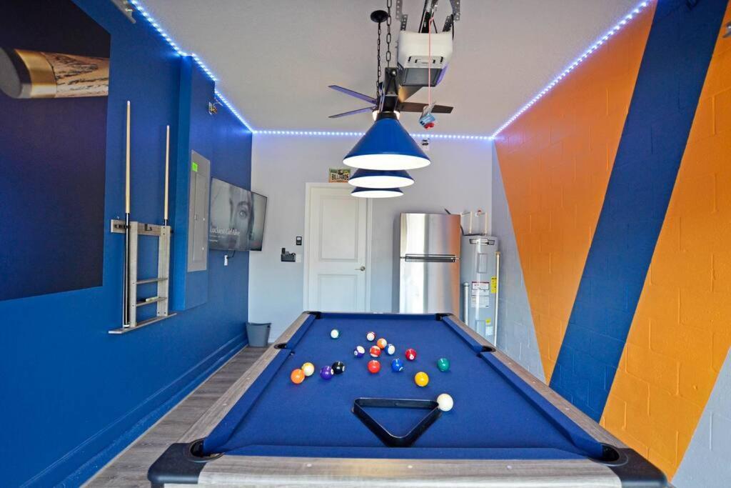 Amazing 6br @ Storey Near Villa *