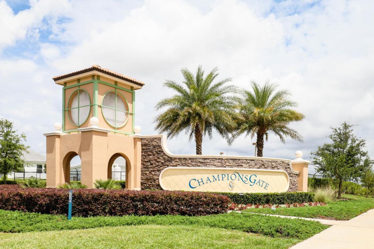 Butterfly Palms - Champions Gate *