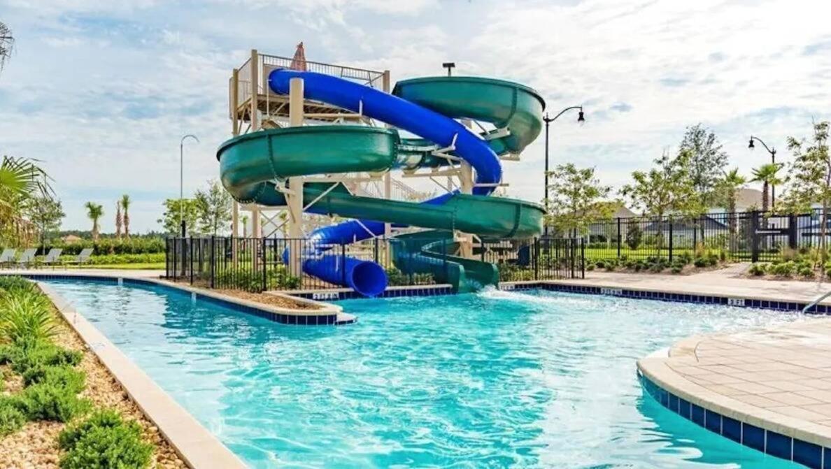 Amazing 5 Bedrooms 04ba At Storey Kissimmee