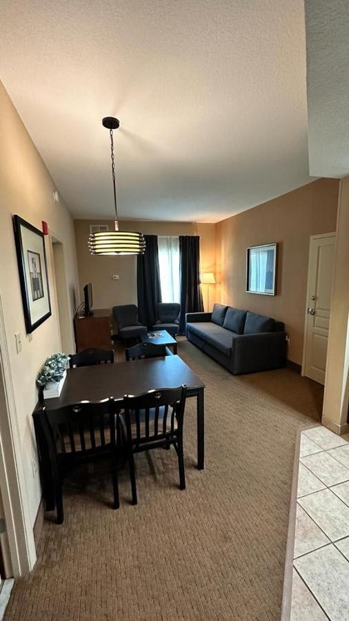 Cozy In A Condotel Close To Orlando