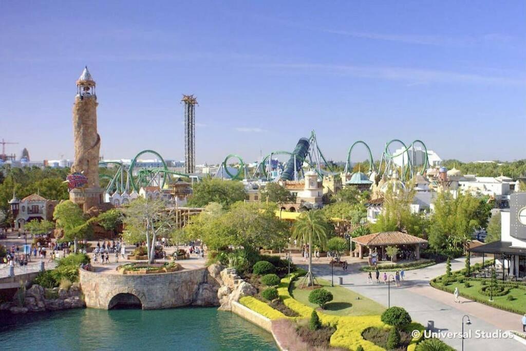 Vacation Fun Spot! Floor! Perfect For Families And Golfers! *