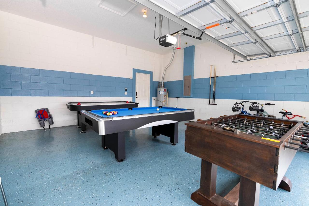 Holiday home Stunning 5 Bd W/ Pool Close To 7420