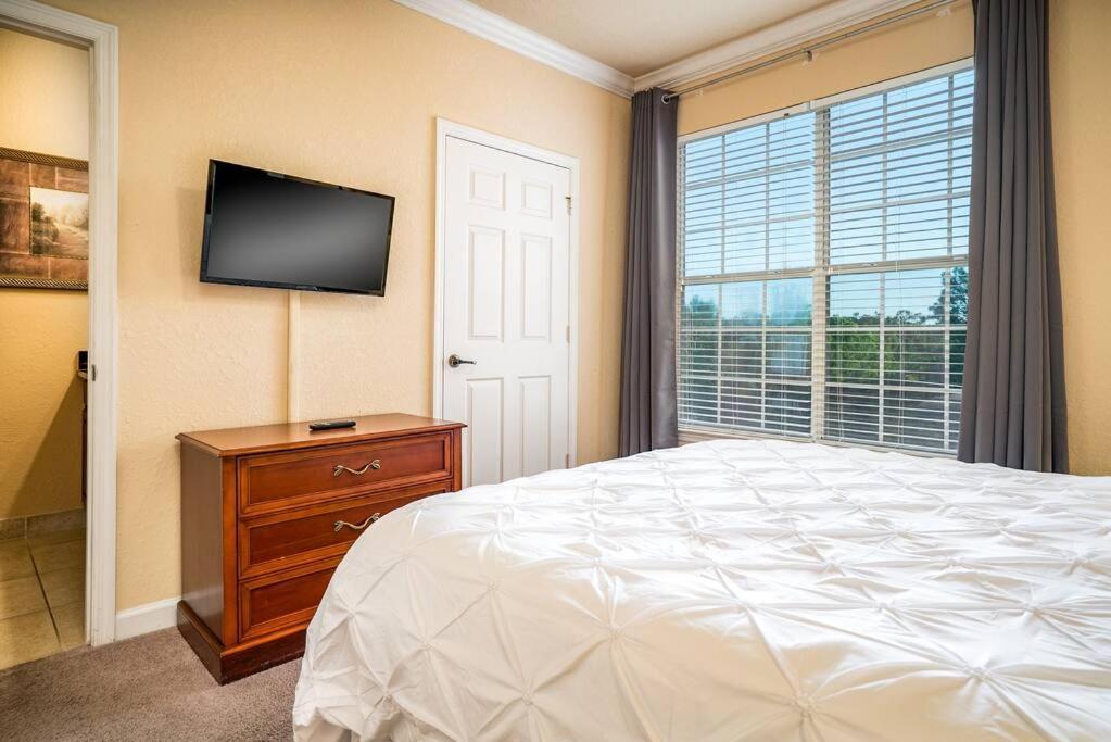 Vacation Fun Spot! Floor! Perfect For Families And Golfers! Kissimmee