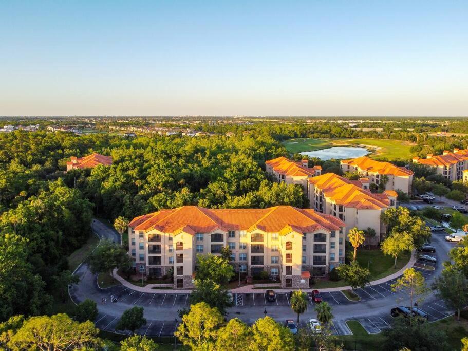 Vacation Fun Spot! Floor! Perfect For Families And Golfers! Kissimmee