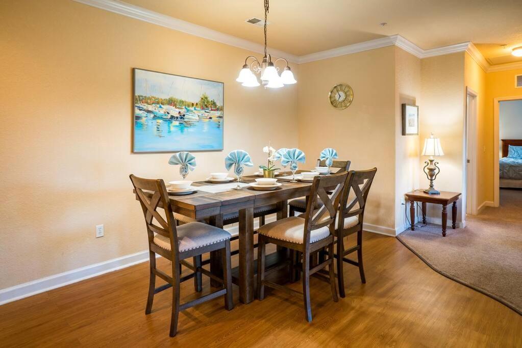 Vacation Fun Spot! Floor! Perfect For Families And Golfers! * Kissimmee