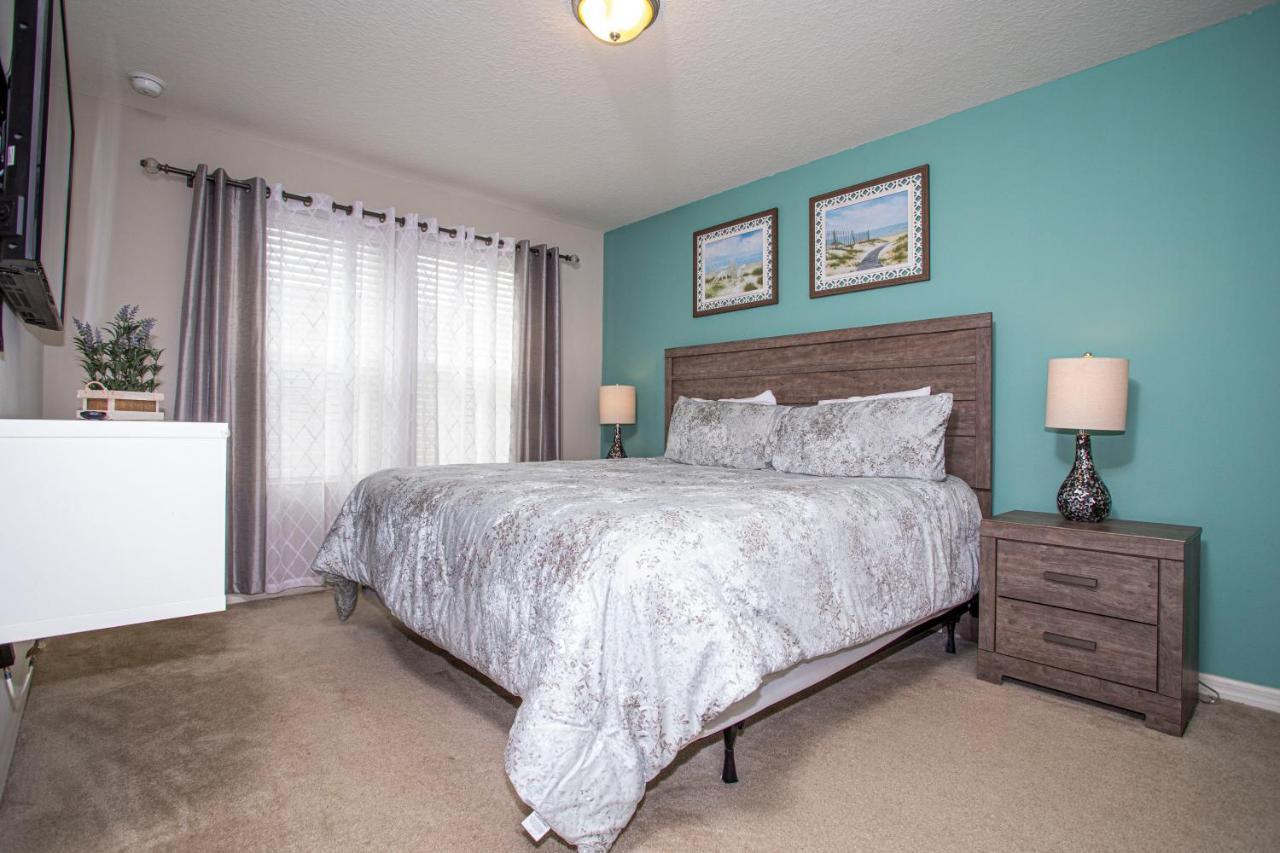 Four Bedrooms Townhome 5108k Holiday home Kissimmee