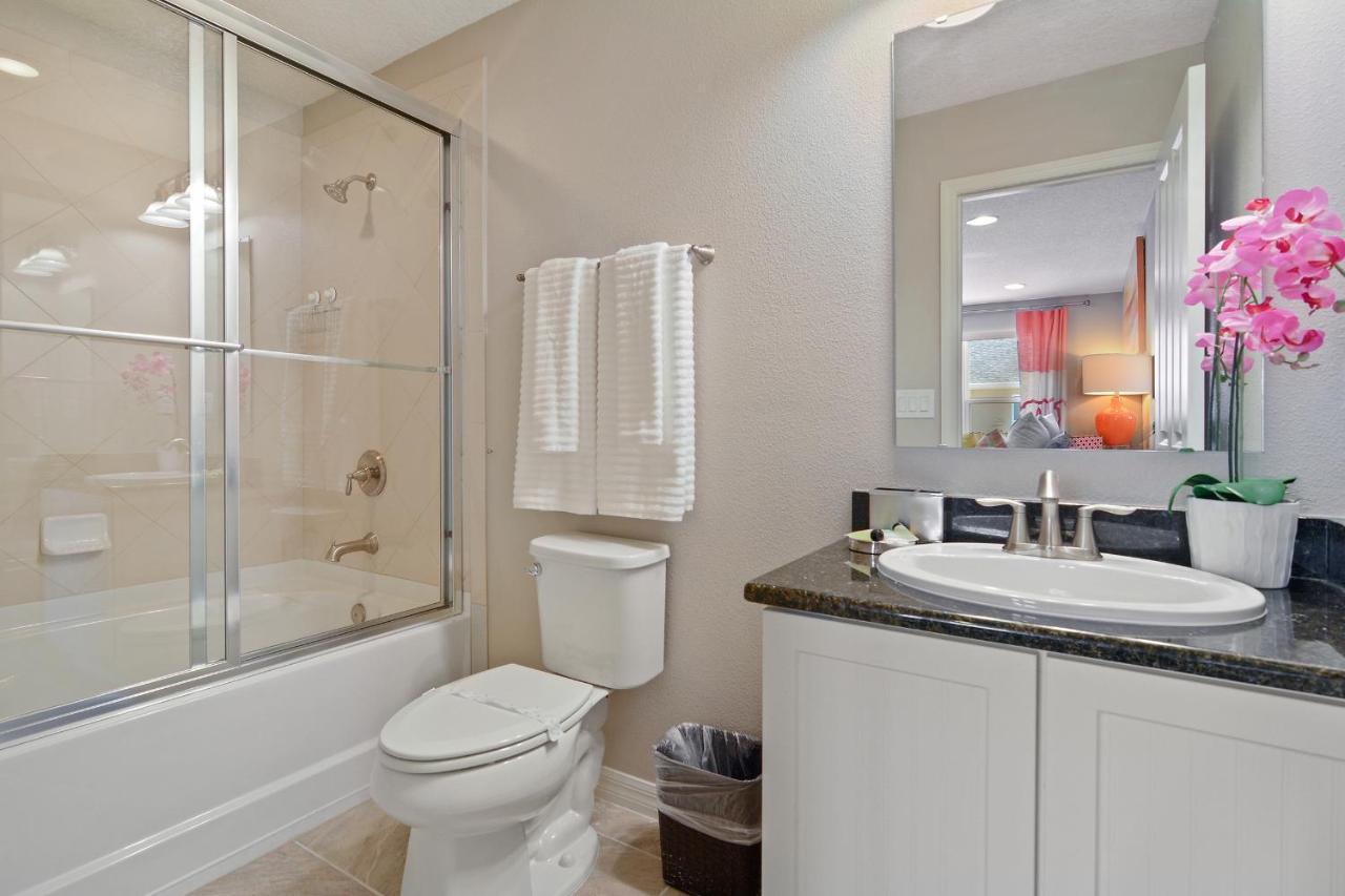 4bd Sleeps 9 W Jacuzzi Close To @ Compass Bay 5113c Holiday home