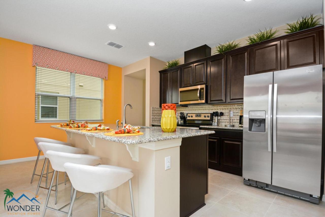 Four Bedrooms Townhome 5126k Kissimmee
