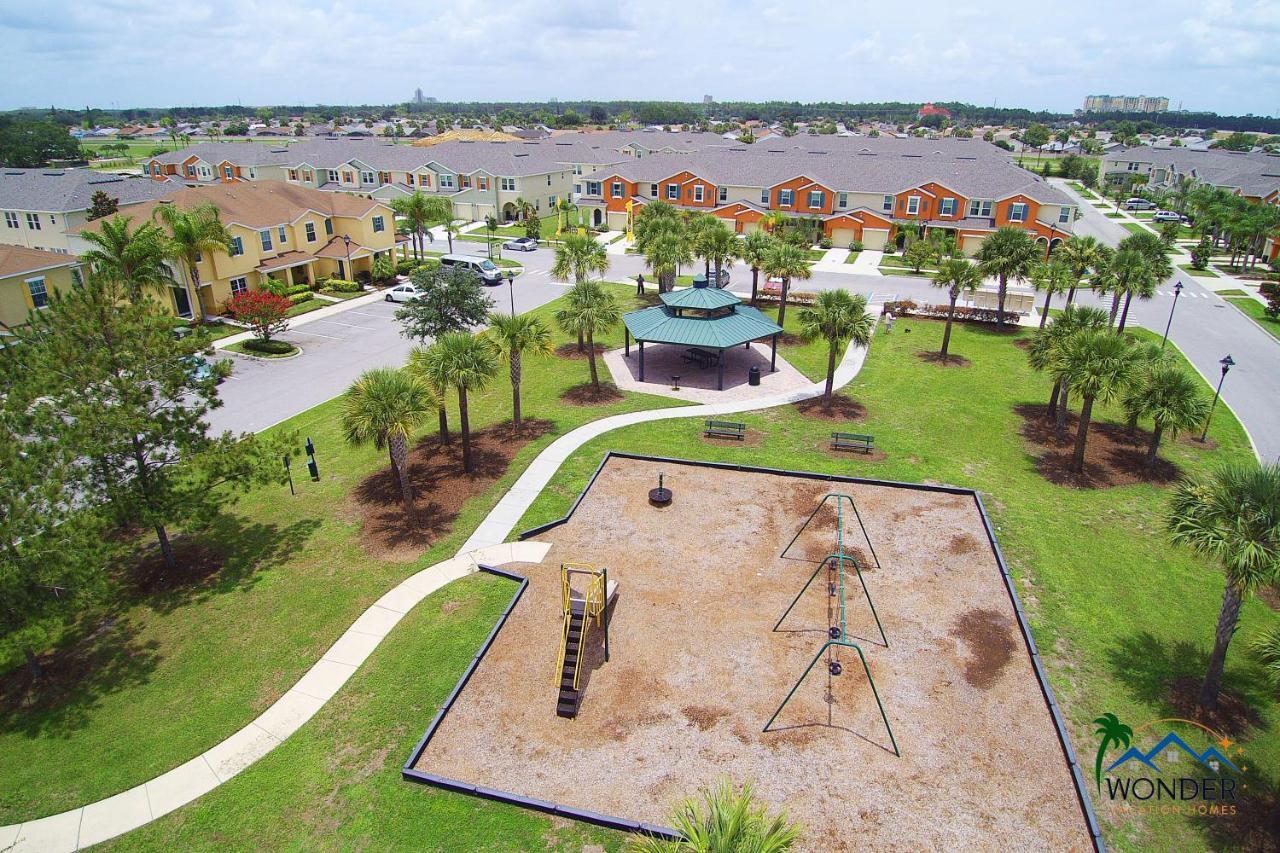 Holiday home Four Bedroom W/ Gameroom 5152a