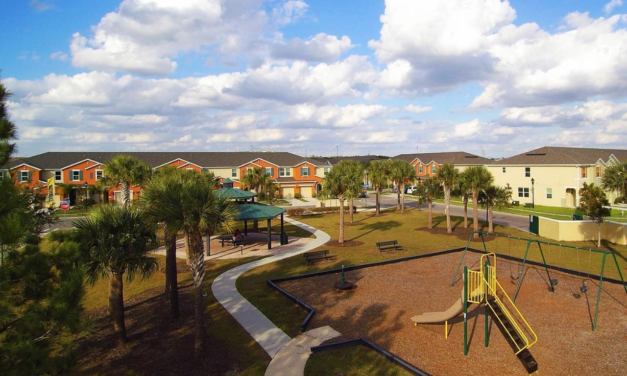 Four Bedrooms Townhome 5108k * Kissimmee