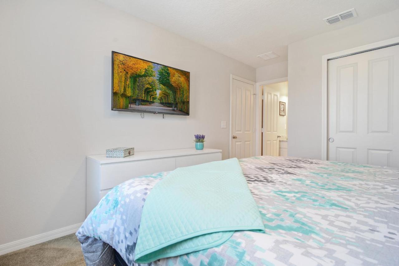 Four Bedroom W/ Gameroom 5152a Kissimmee