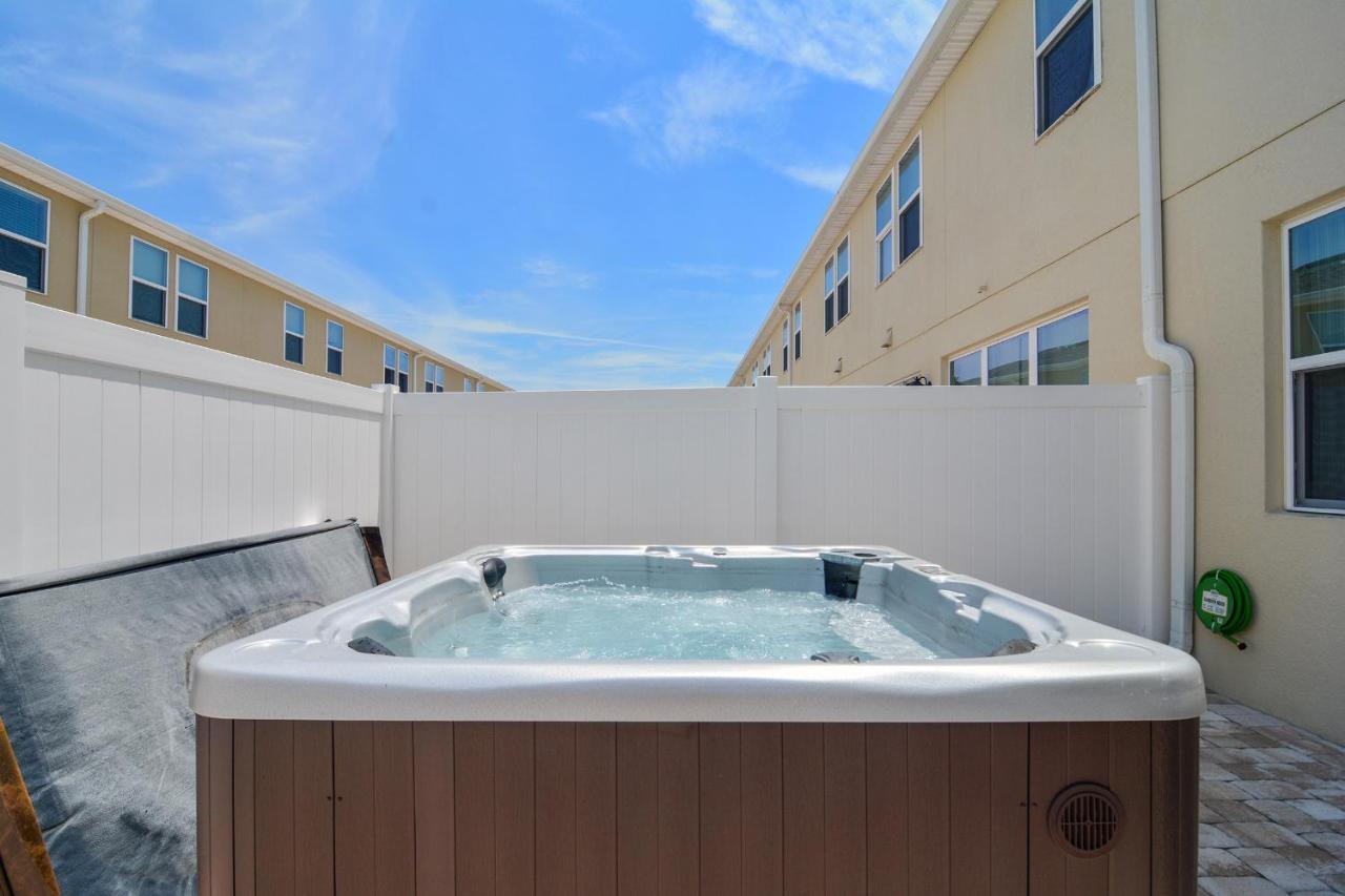 4bd Sleeps 9 W Jacuzzi Close To @ Compass Bay 5113c * Kissimmee
