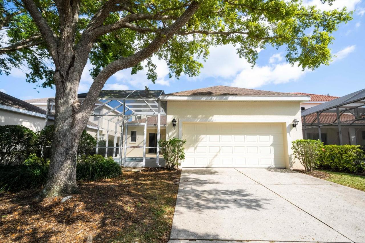 Stunning 5 Bd W/ Pool Close To 7420 *