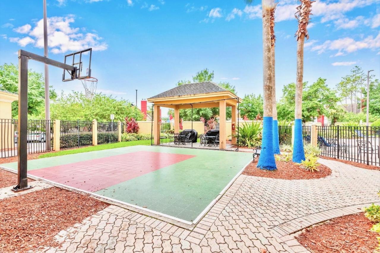 1br With Two Queen - Bbq Grill Pool And Hot Tub Apartment