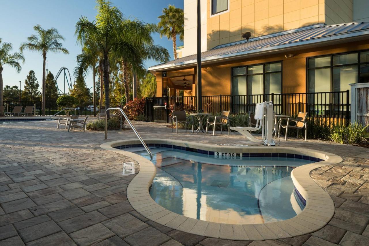 Hotel Fairfield By Marriott Orlando At Seaworld