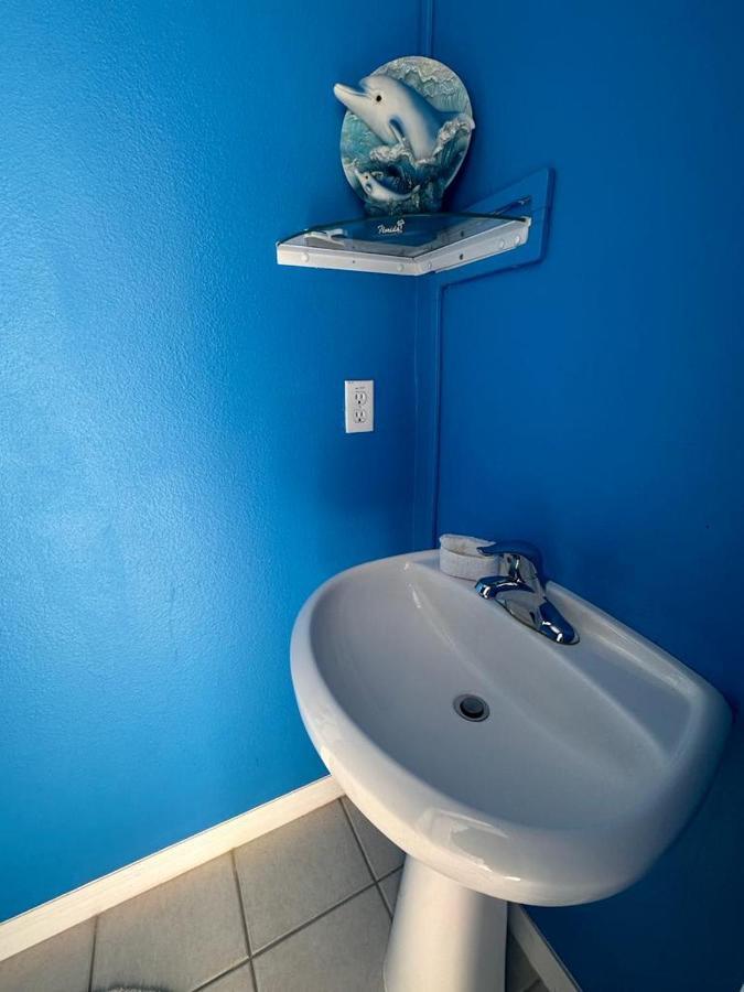 Holiday home Sweet 4 Bedroom 3 Bath Pool &