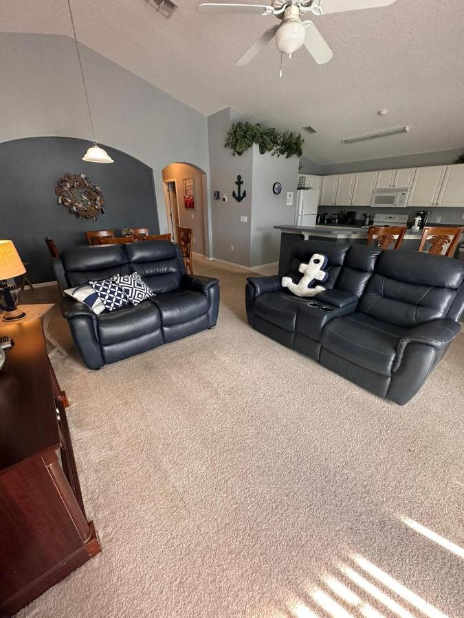 Holiday home Sweet 4 Bedroom 3 Bath Pool & *