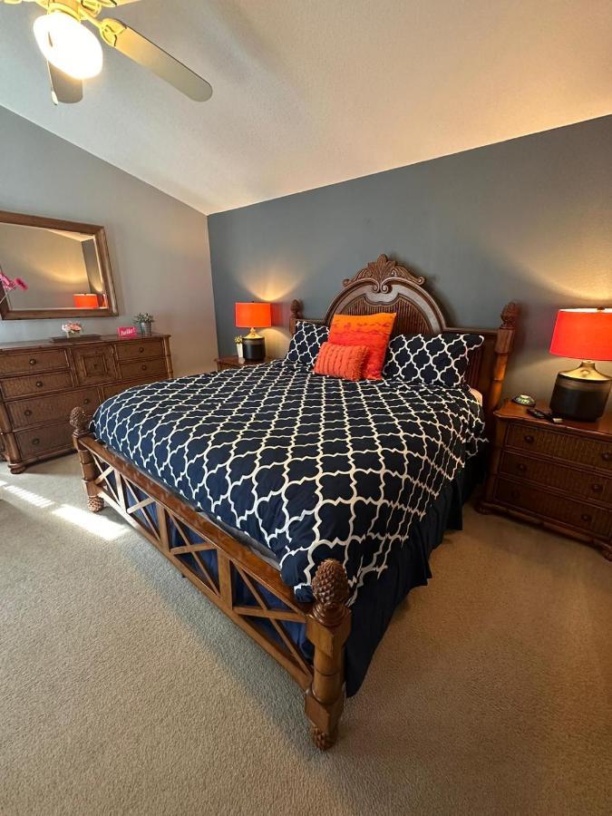 Sweet 4 Bedroom 3 Bath Pool & Holiday home *