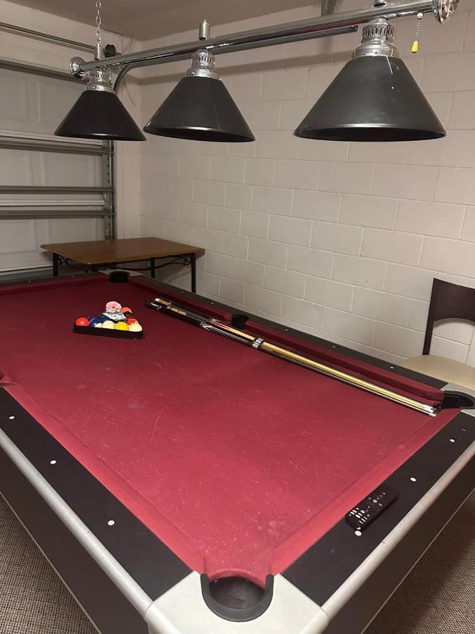 Sweet 4 Bedroom 3 Bath Pool &