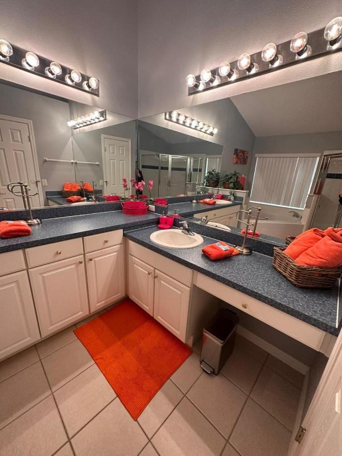 Sweet 4 Bedroom 3 Bath Pool &