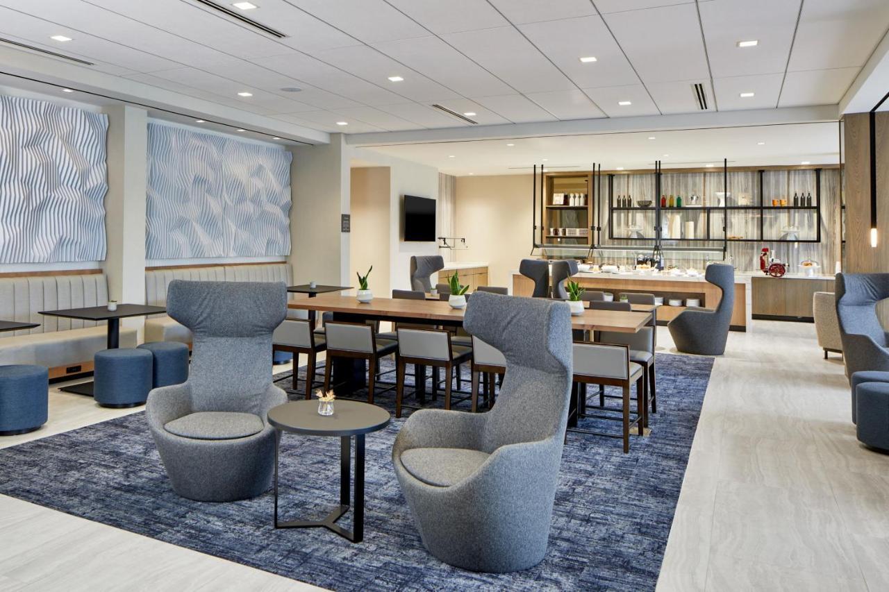 Hotel Ac By Marriott Orlando Lake Buena Vista