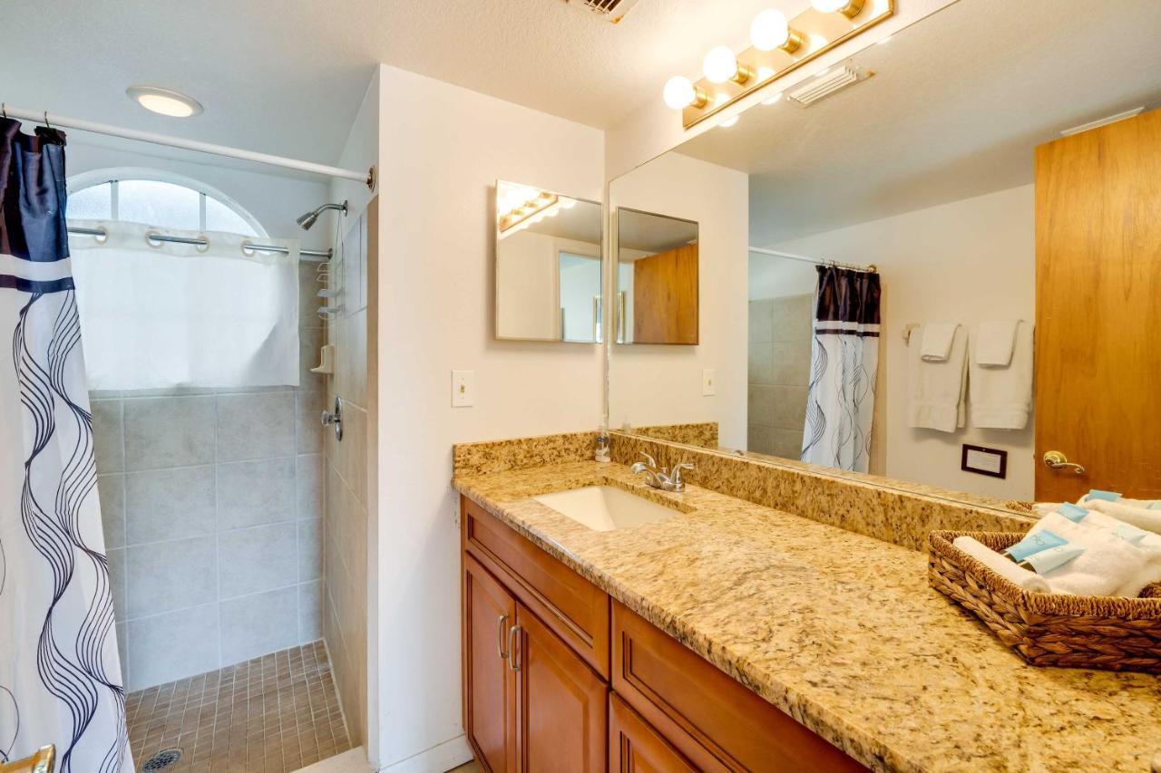 Laguna Bay With Pool 7 Mi To World! Apartment *