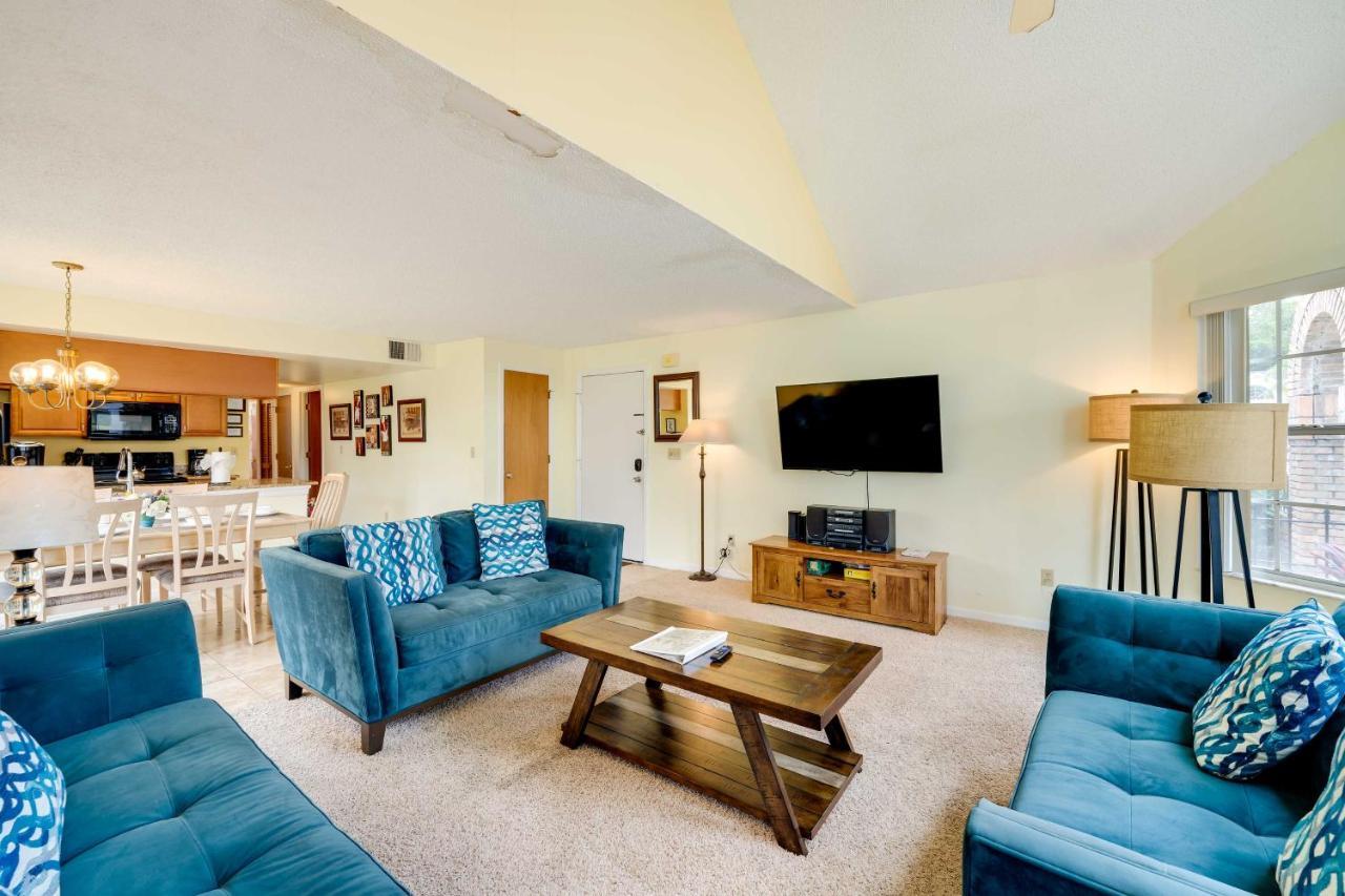 Laguna Bay With Pool 7 Mi To World! Apartment *