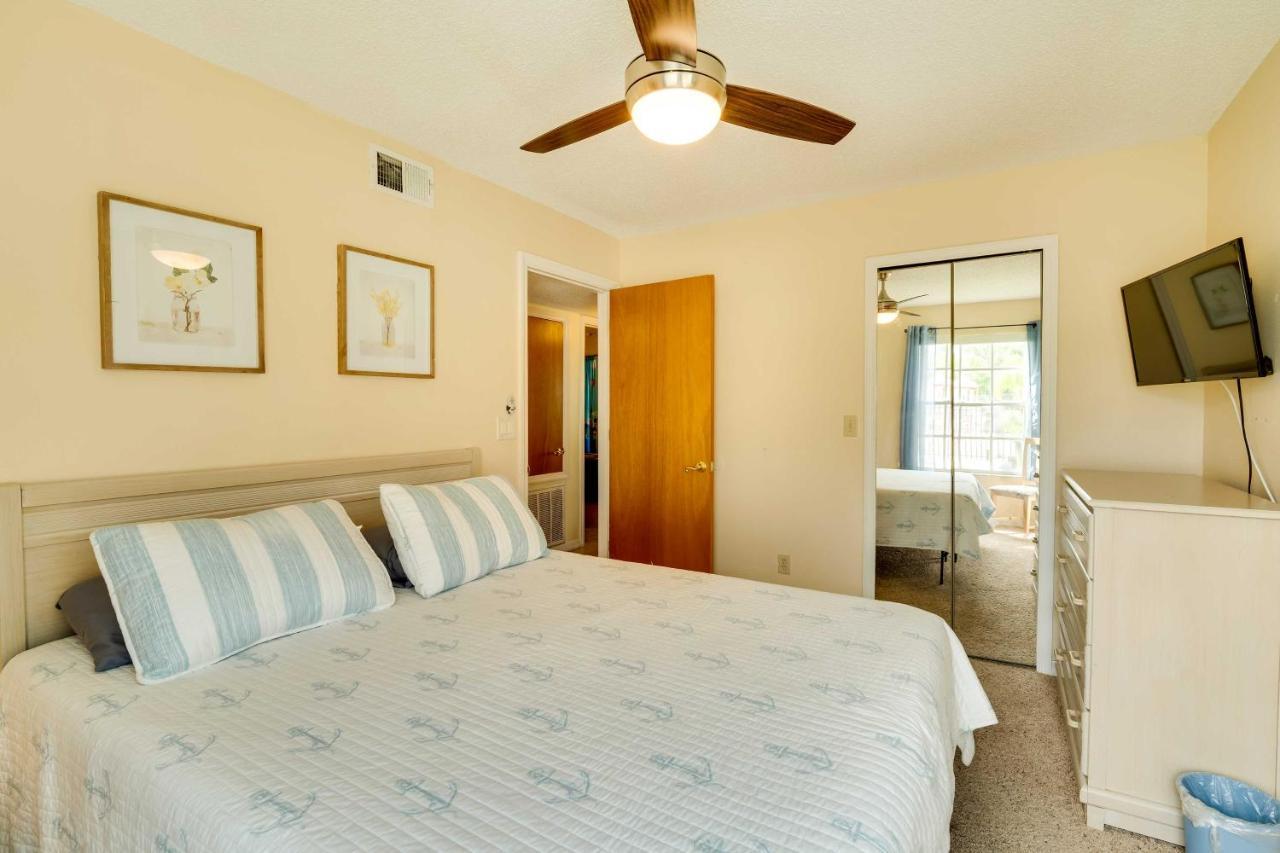 Laguna Bay With Pool 7 Mi To World! Apartment