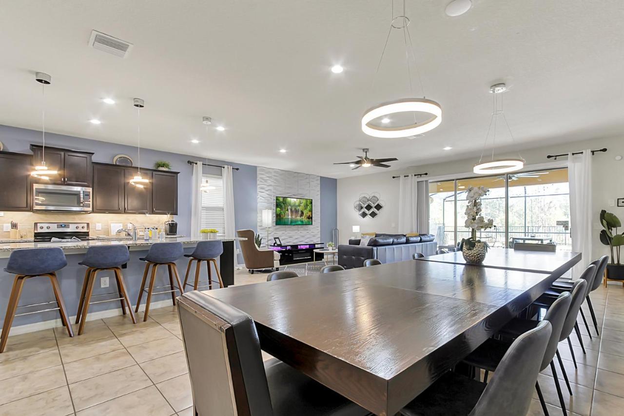 8br Near Disney-view/privacy/pool & Spa/ps5/ev Kissimmee