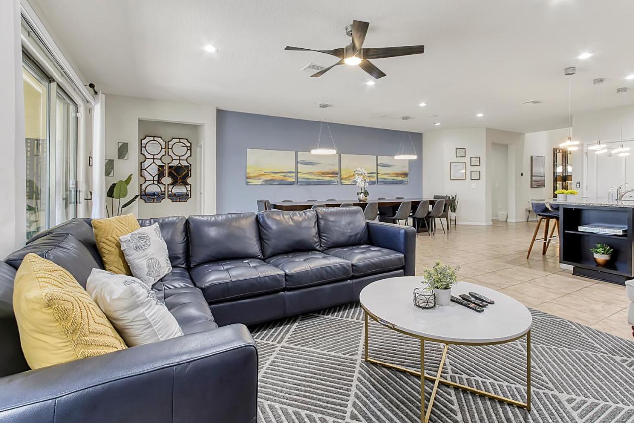 8br Near Disney-view/privacy/pool & Spa/ps5/ev