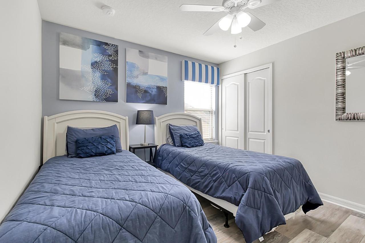 8br Near Disney-view/privacy/pool & Spa/ps5/ev * Kissimmee