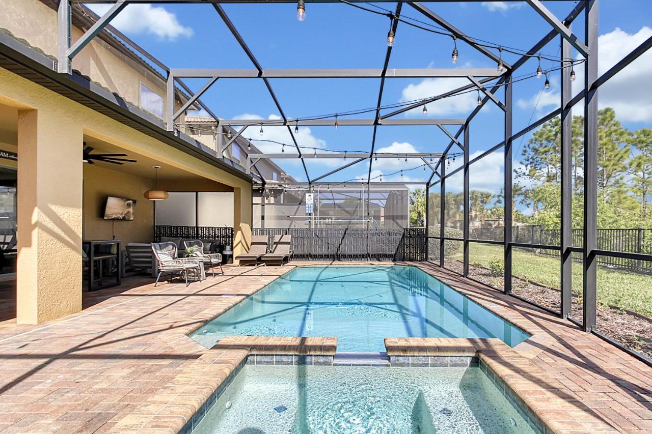 Villa 8br Near Disney-view/privacy/pool & Spa/ps5/ev