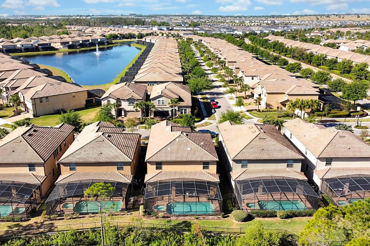 Villa 8br Near Disney-view/privacy/pool & Spa/ps5/ev