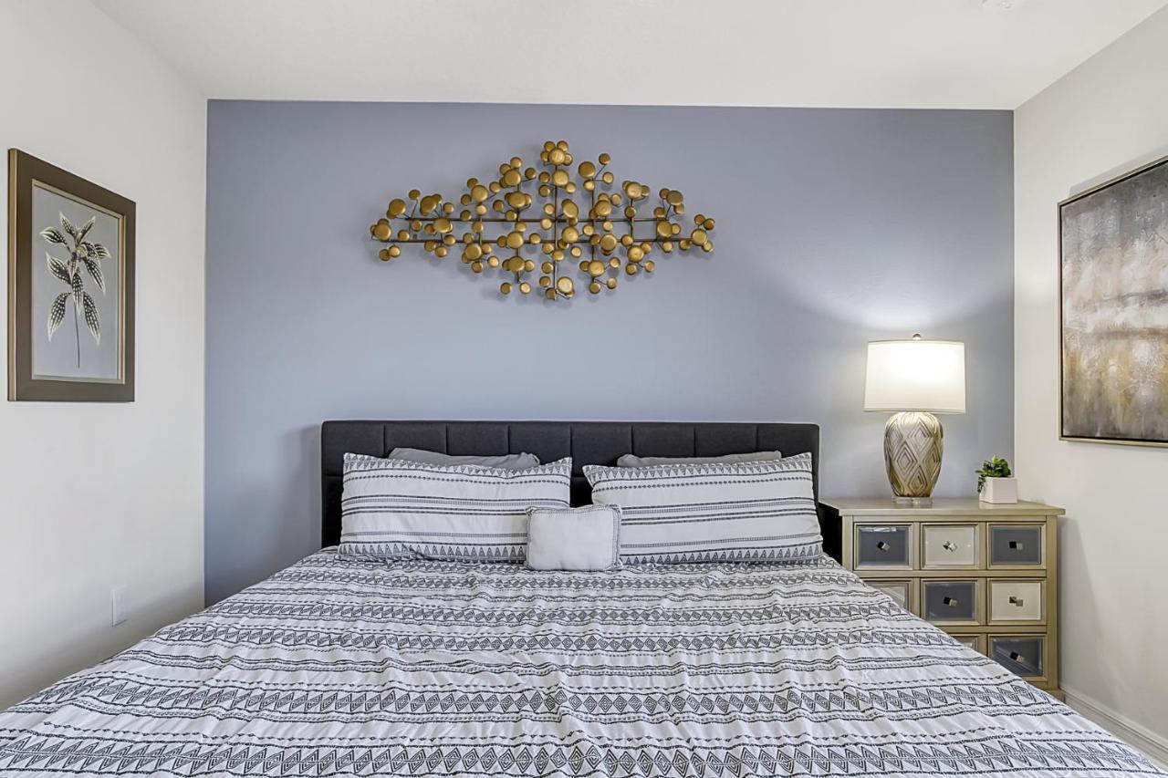 8br Near Disney-view/privacy/pool & Spa/ps5/ev Kissimmee