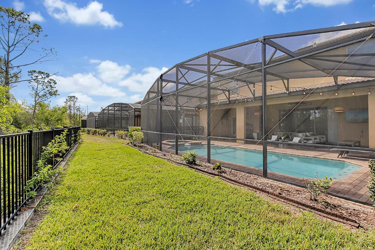 8br Near Disney-view/privacy/pool & Spa/ps5/ev Villa Kissimmee