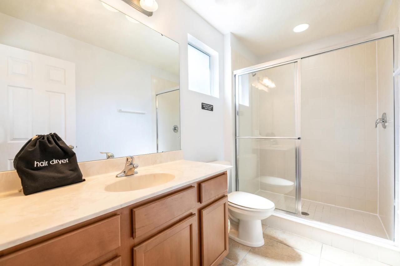 Huge 6br House - Private Pool Retreat Near Holiday home Kissimmee