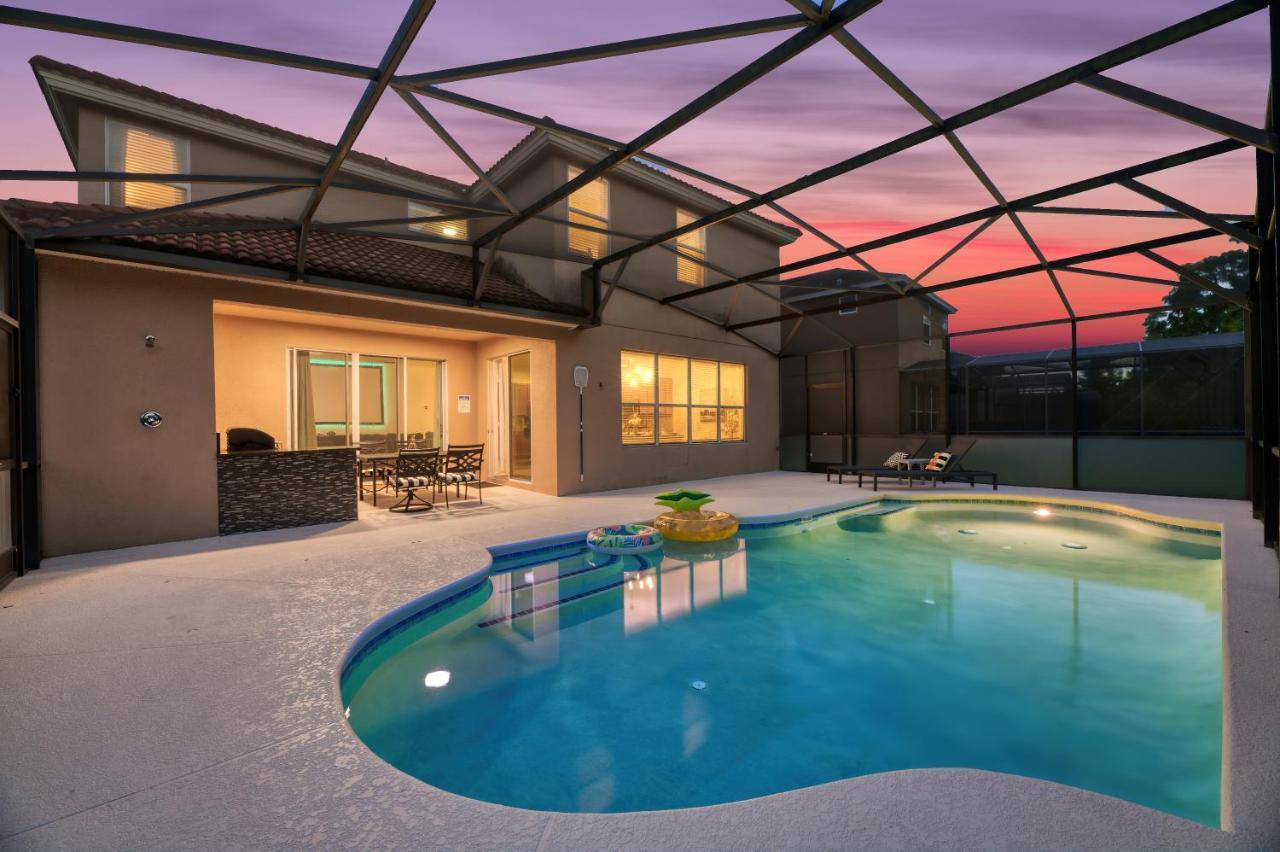 Huge 6br House - Private Pool Retreat Near Holiday home Kissimmee