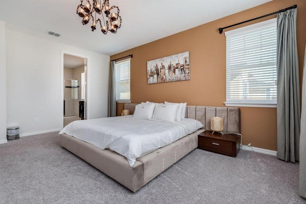 Bsv1529 - Luxury 7 Bedroom 5 Bathroom In The Desirable Solara Holiday home Kissimmee