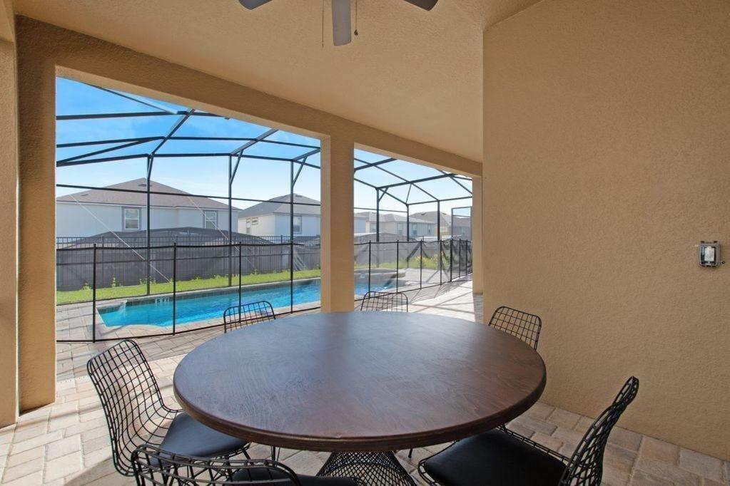 Bsv1841 Luxury 8 Bedroom 6 Bathroom In Solara Kissimmee