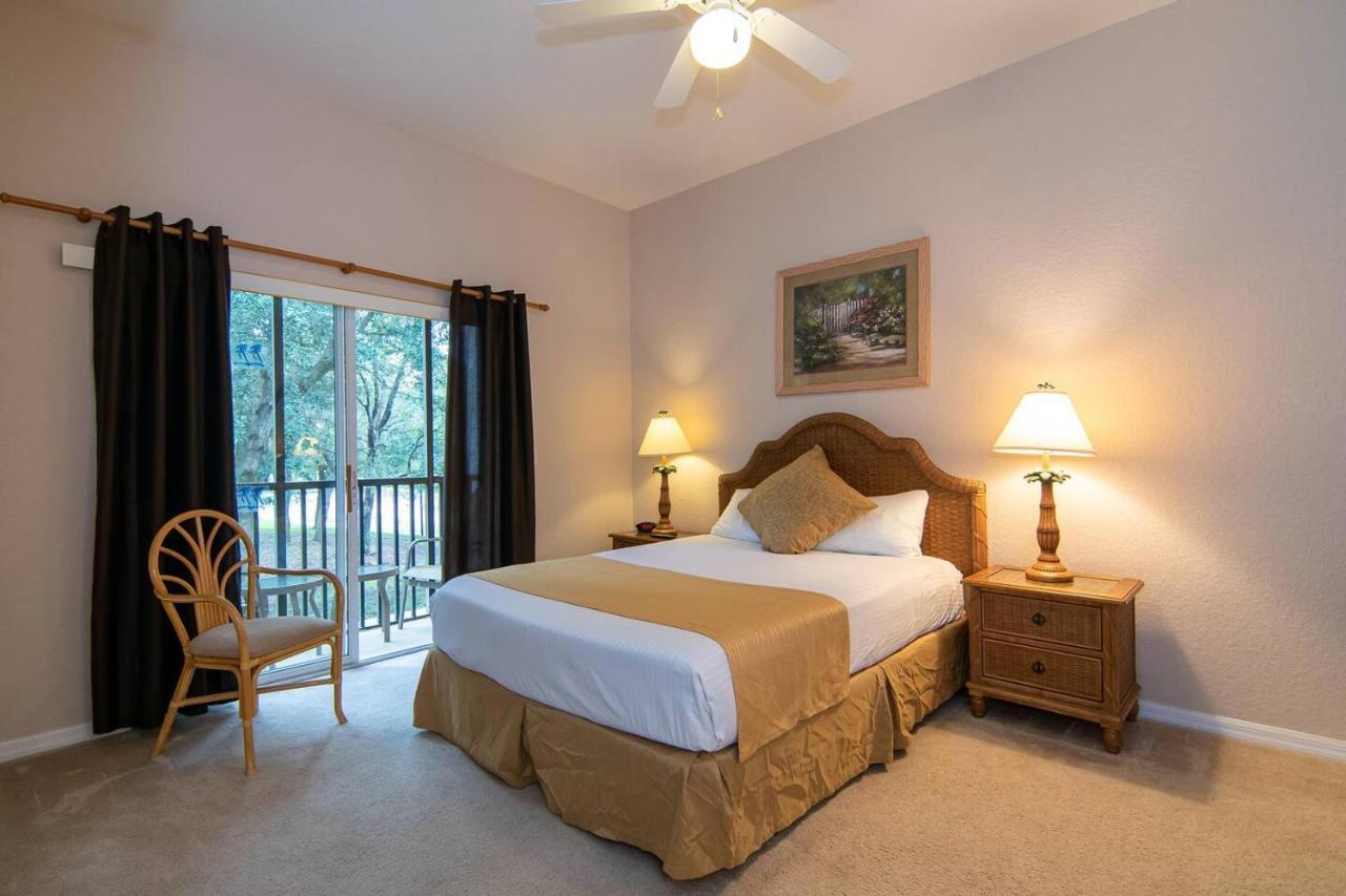 Apartment Fun Travel Day And Joy At Orlando's Choice!!