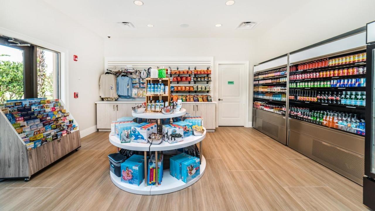 8961 Amelia Downs * Kissimmee