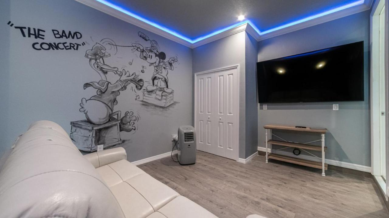8961 Amelia Downs *