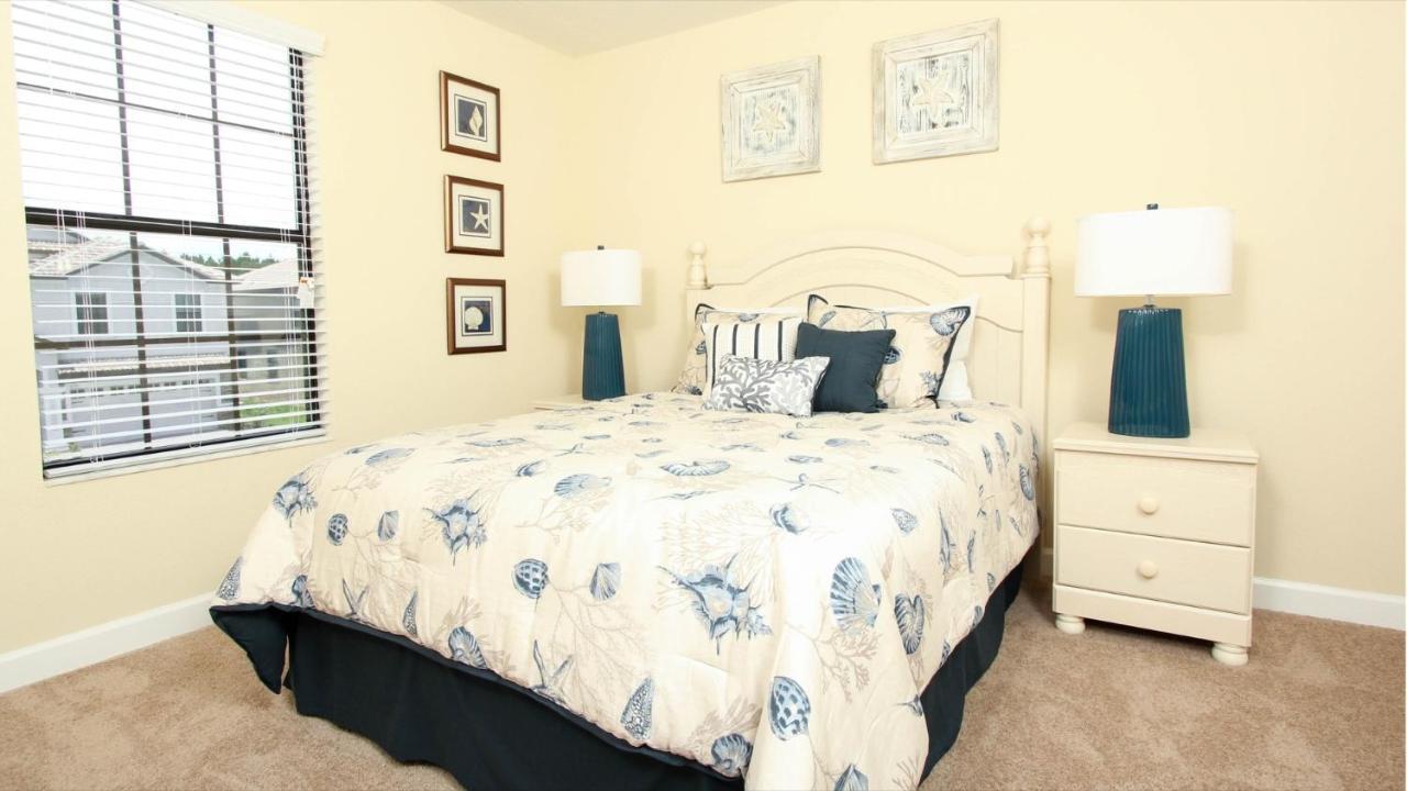 1471 Myrtlewood Holiday home