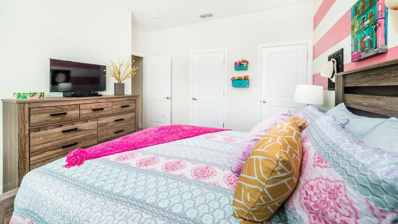 4951 Windermere *
