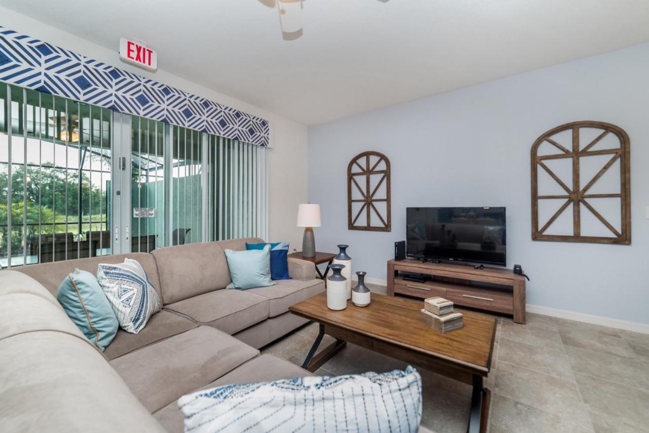 4711 Terrasonesta * Davenport