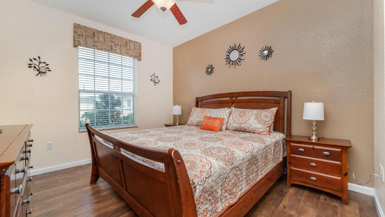 7675 Comrow #403 Apartment