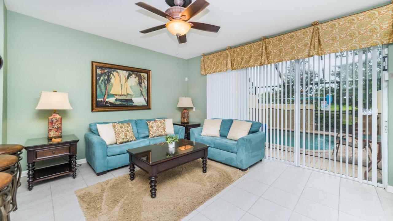 2540 Renshaw Holiday home