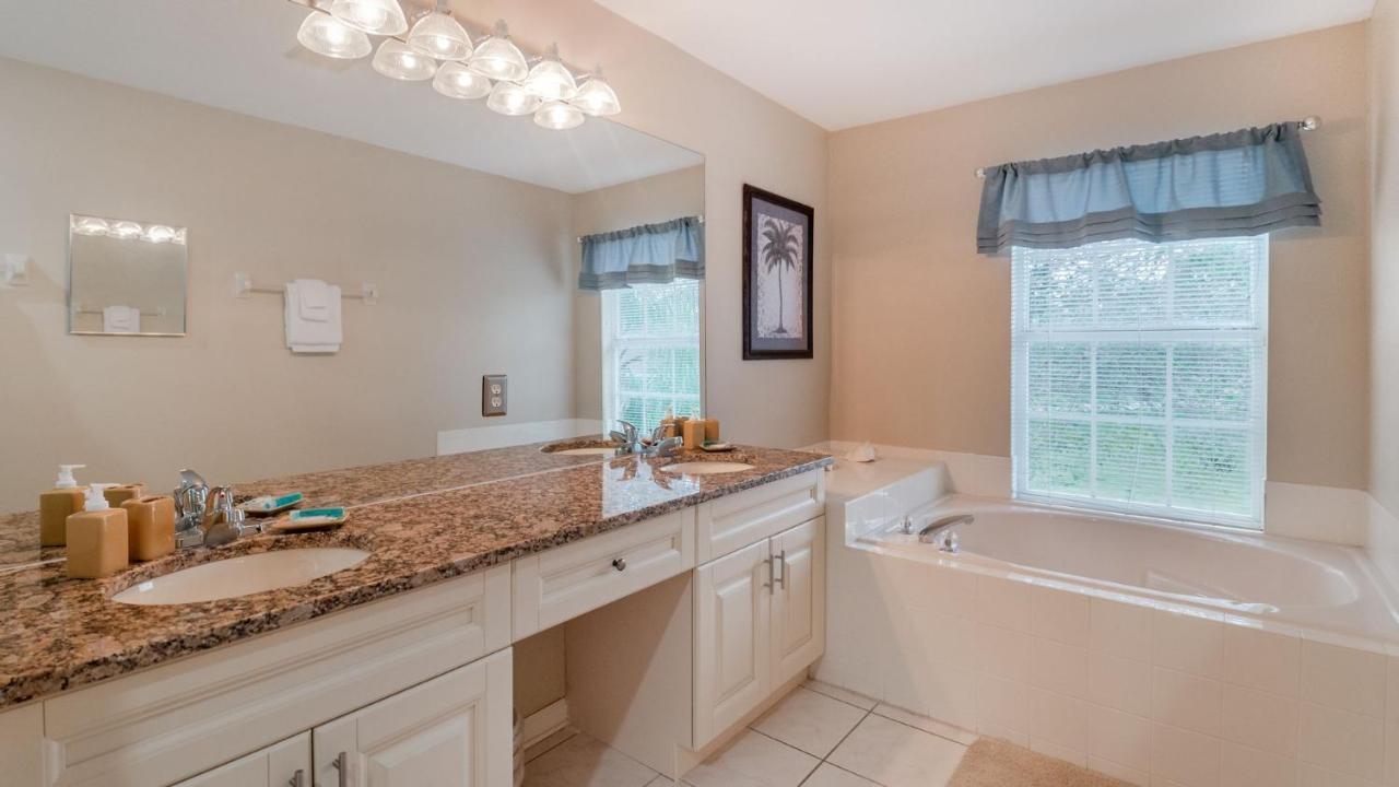 8008 King Palm Holiday home
